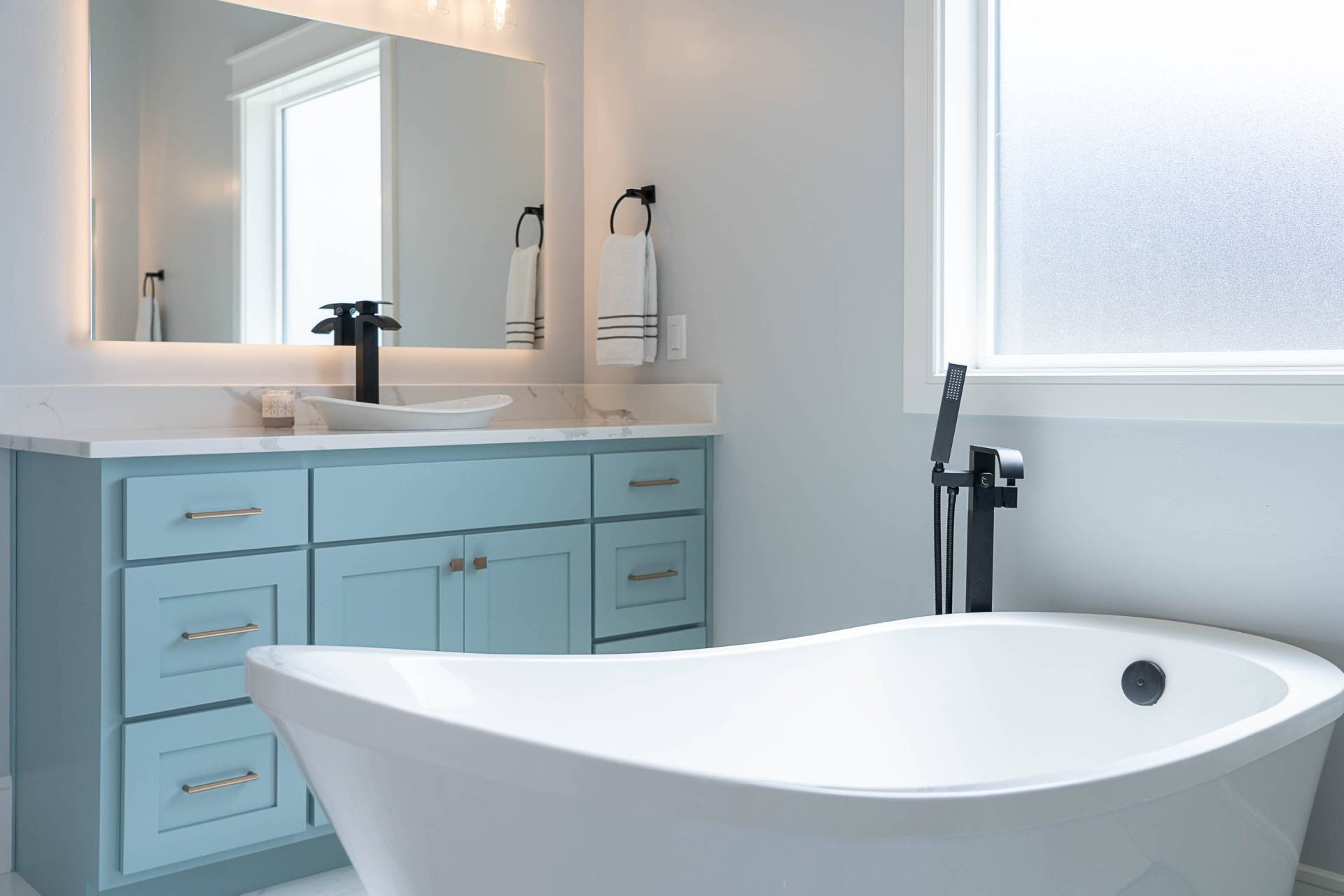 Green River Custom Home built by Four Peak Homes