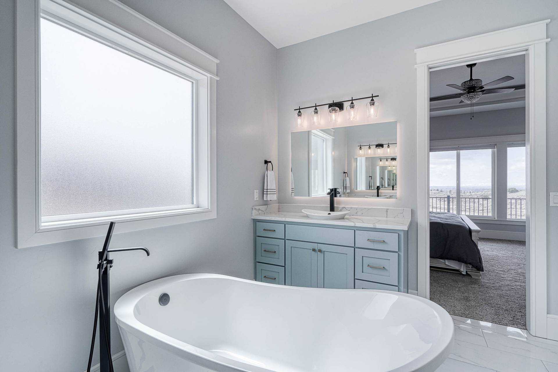 Green River Custom Home built by Four Peak Homes