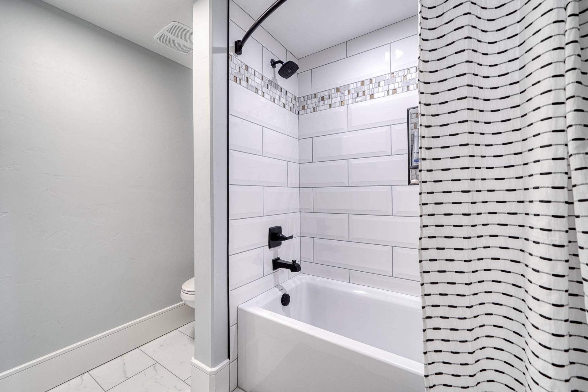 Green River Custom Home built by Four Peak Homes