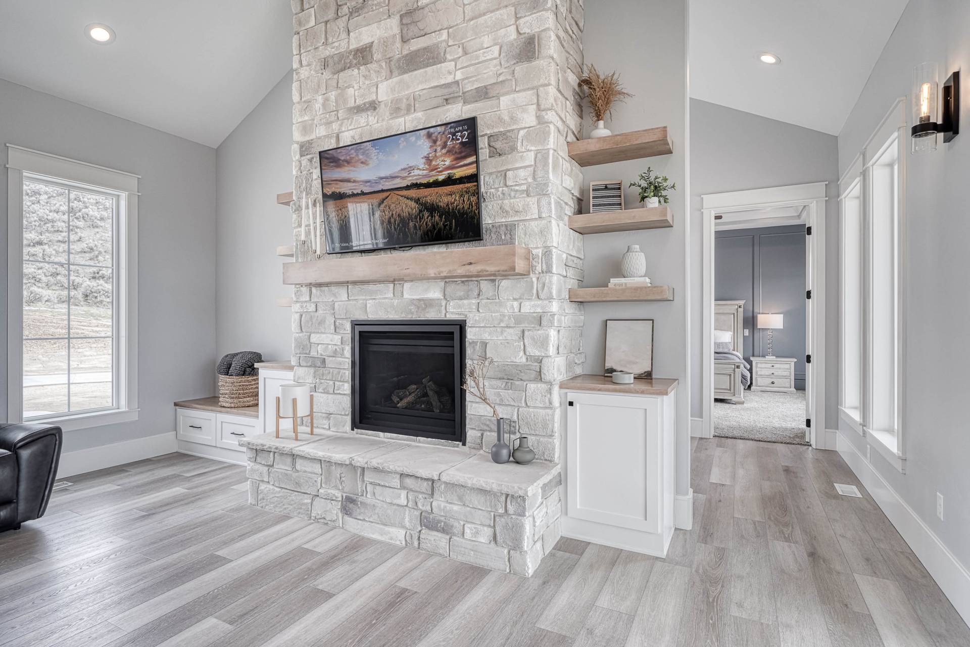 Green River Custom Home built by Four Peak Homes