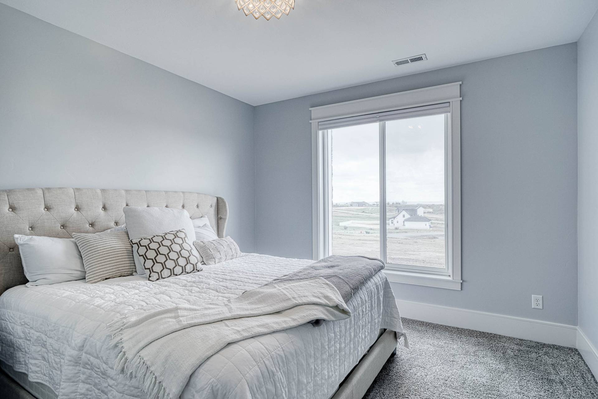 Green River Custom Home built by Four Peak Homes