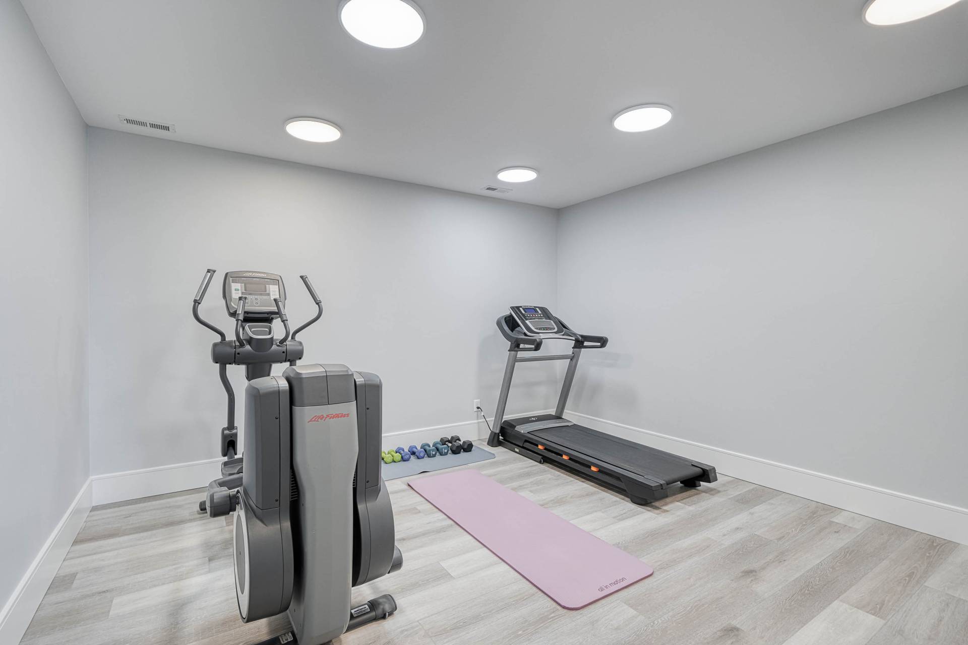 Green River Custom Home built by Four Peak Homes