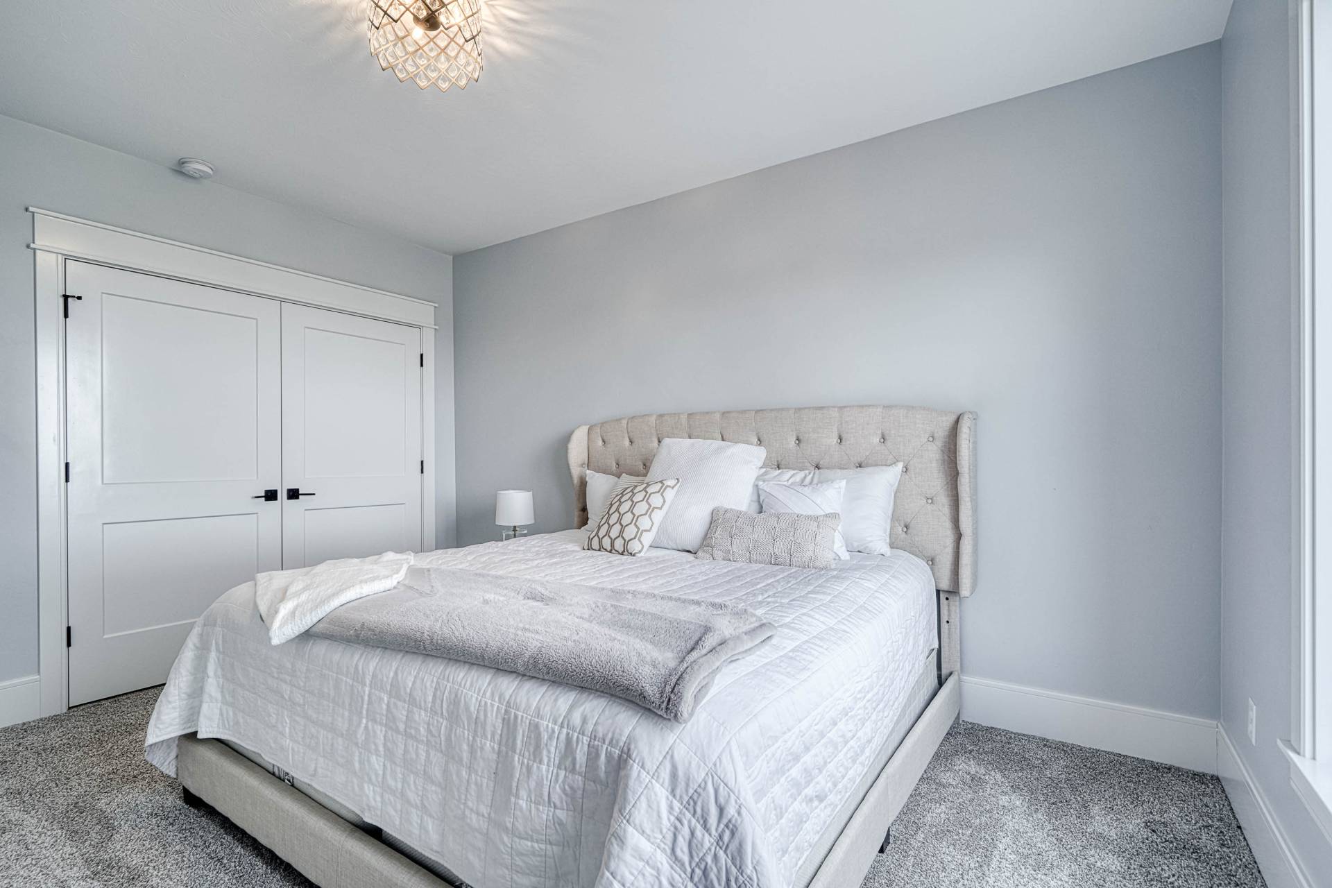 Green River Custom Home built by Four Peak Homes